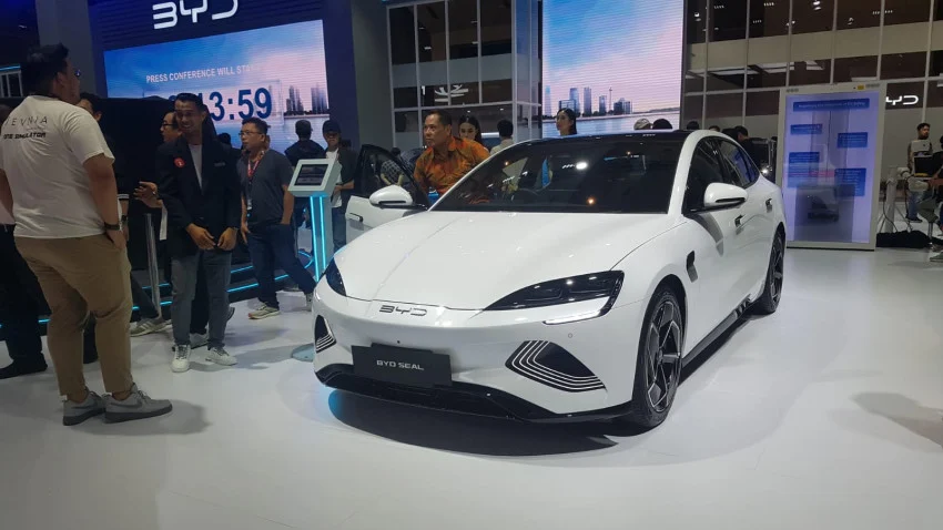 Kiamat Mobil Eropa ? 1 dari 10 Mobil Terjual Kini Buatan China!