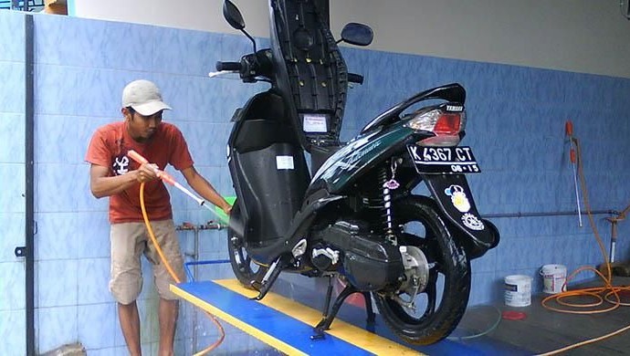 Perawatan Motor Harian Yang Sering Diabaikan Pengendara