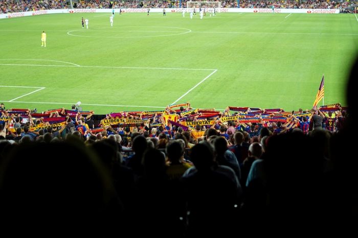 Peran Suporter Dalam Dunia Sepak Bola