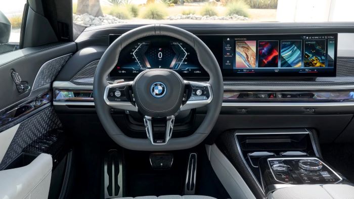 Dashboard Digital Jadi Tren Baru Di Industri Otomotif