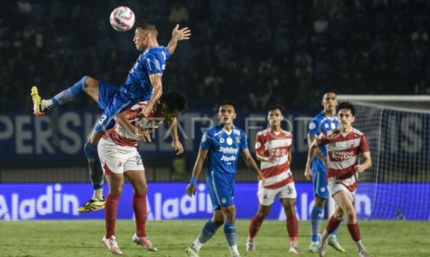 Bursa Transfer Pemain Mengubah Peta Kekuatan Sepak Bola