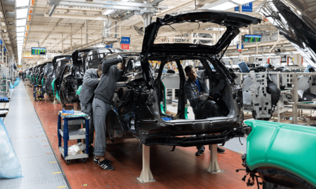 Teknologi Otomotif Modern Yang Mengubah Pengalaman