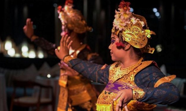 Warisan Budaya Yang Masih Dilestarikan Oleh Generasi Masa Kini